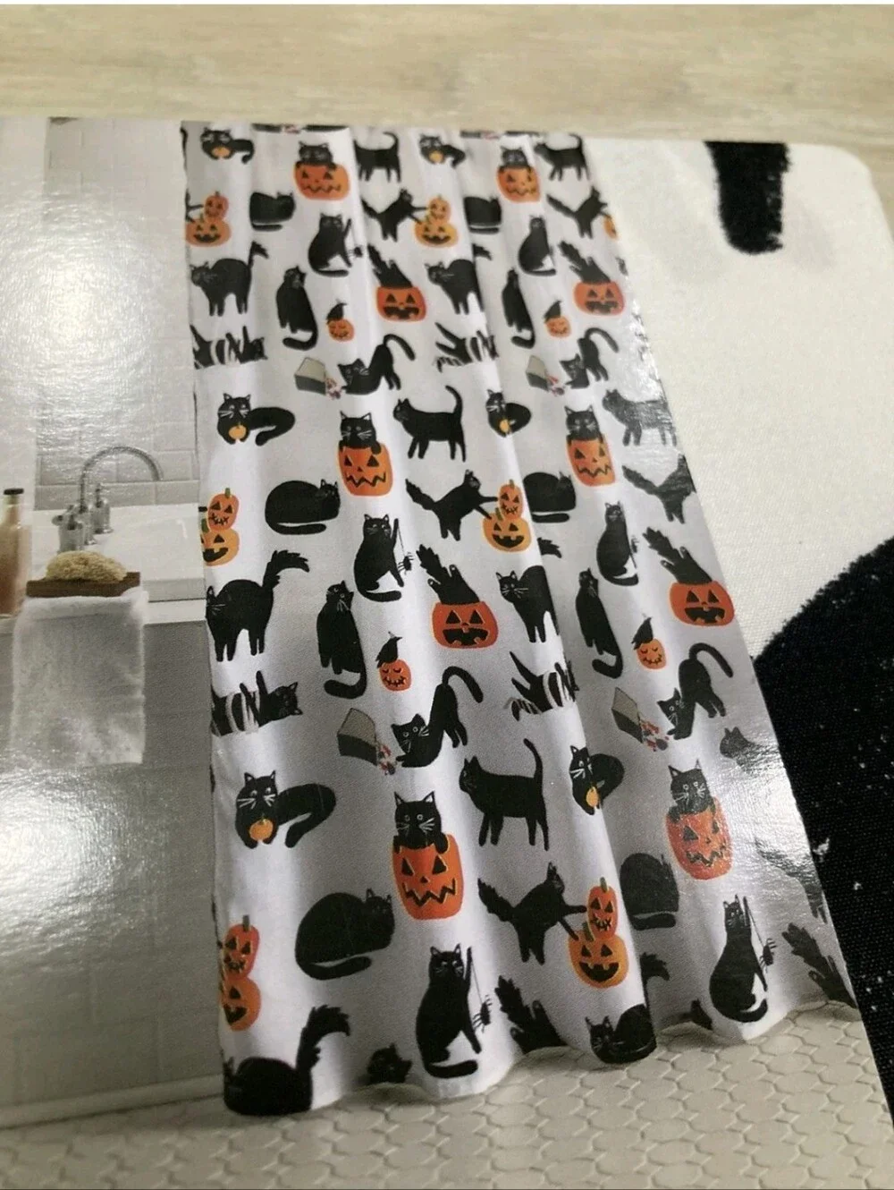 Halloween Decor Lot! Vinyl Tablecloth Shower Curtain Black Cat Towel Kohls